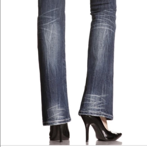 💫🔥HOST PICK💥 MISS ME |WOMANS JEANS - Picture 2 of 8